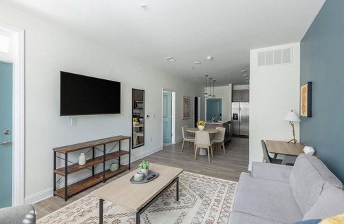 Wilmington Apartment | Landing | Modern 1BD, Clubhouse, Pool