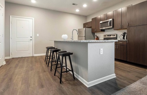 Chesterfield Apartment | Landing | Modern 1BD, Gym, Clubhouse