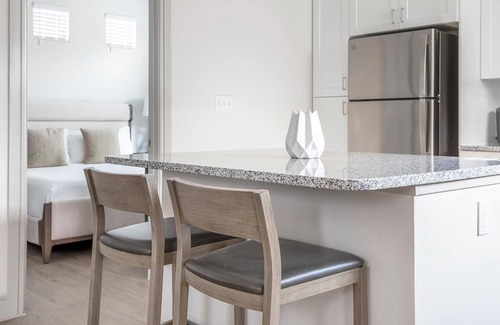 Tarrant County Apartment | Landing | Modern 2BD, Clubhouse, Pool