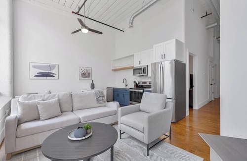 Greenville Apartment | Landing | Modern 2BD, Gym, Yoga Studio