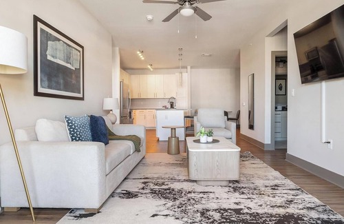 Florida Central Atlantic Coast Apartment | Landing | Spectacular 2BD, Pool, Gym