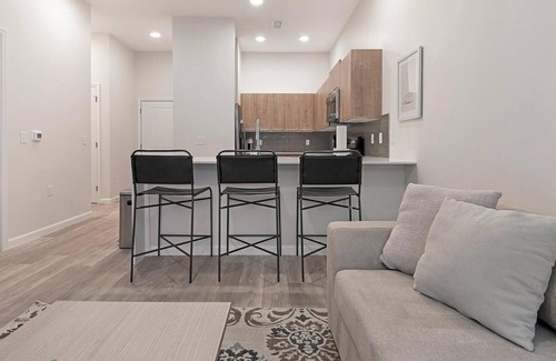 Florida Center Apartment | Landing | Spectacular 1BD, Pool, Game Room