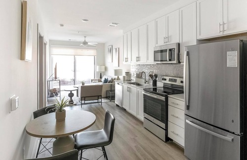 Huntsville Apartment | Landing | Spectacular 1BD, Gym, Clubhouse