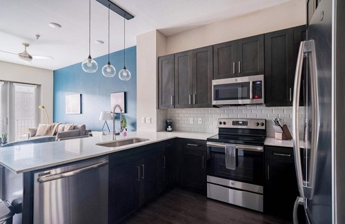 Central Business District Apartment | Landing | Stunning 1BD, Pool, Courtyard