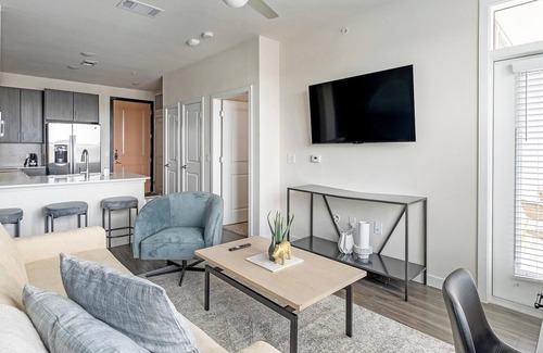 Wetmore Apartment | Landing | Stunning 1BD, Gym, Clubhouse