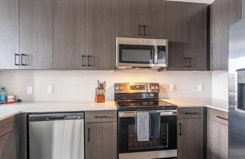 Wetmore Apartment | Landing | Stunning 1BD, Gym, Clubhouse