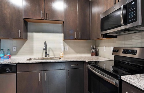 Wetmore Apartment | Landing | Stunning 1BD, Game Room, Courtyard