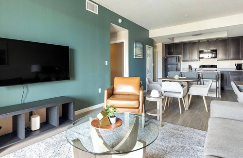 Fort Myers Apartment | Landing | Stunning 1BD, Gym, Game Room