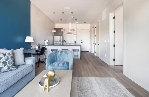 Inglewood Apartment | Landing | Stunning 1BD, Rooftop Lounge
