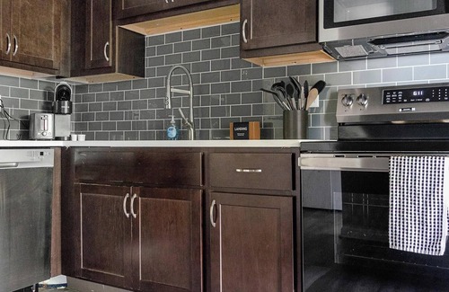 Indianapolis Apartment | Landing | Stunning 2BD, Game Room, Gym
