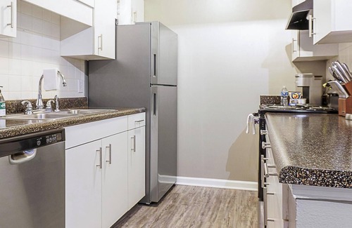 Downtown Dayton Apartment | Landing | Stylish 1BD, Clubhouse, Gym