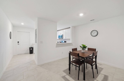 Port Charlotte Apartment | Landings at Westport 2013 l 3 Bd 2.5 Bth
