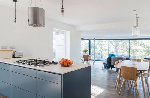 Salcombe Cottage | LANDMARK, pet friendly, country holiday cottage in Salcombe