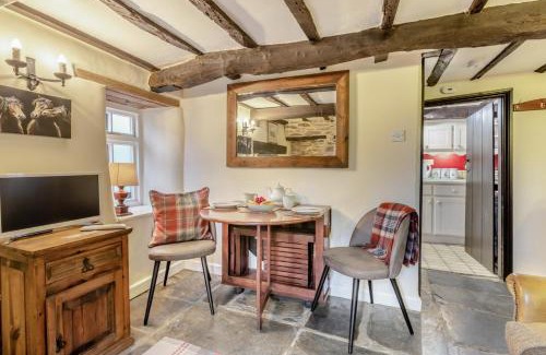 Dulverton House | Lane Cottage