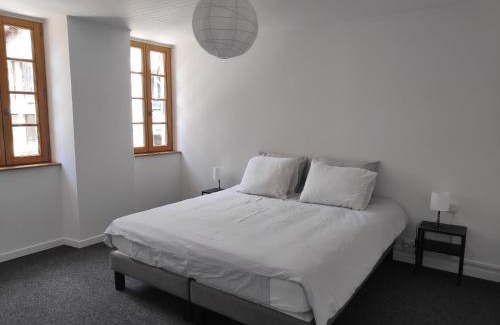 Desaignes Bed & Breakfast | LAne Têtu