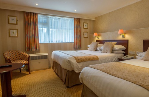Dawlish Warren Hotel | Langstone Cliff