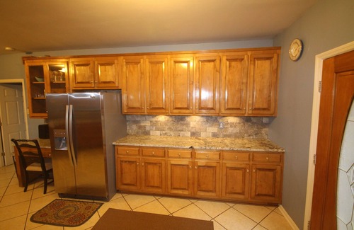 Gainesville House | Lanier Laptime, Unconventional Lakefront Living, Dock, Kayaks, 30 days+ rentals
