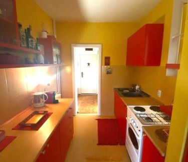 Grbavica Apartment | Lantana Camara apartment