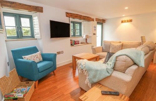 Treator House | Lantern Cottage