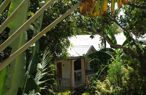 Basak Hotel | Lapu-Lapu Cottages & Restaurant