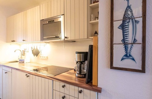Wenningstedt-Braderup Apartment | Large 4-room apartment with sea view on approx. 90 m², for up to 5 people