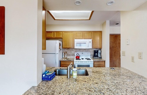 Copper Mountain Village Condo | Large 1 Bedroom Condo in Copper Center Village, Walk to Slopes
