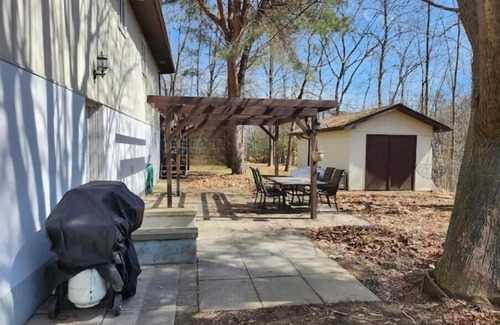 Collingwood Apartment | Large 1-BR - Year Round Cozy, Quiet Retreat