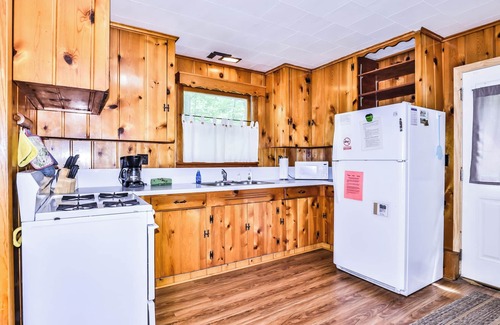 St Germain Cottage | large 2 bedroom vacation home