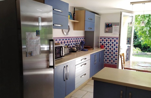 Saint-Aubin-de-Medoc House | Large 200 m² villa with garden, swimming pool and pergola.
