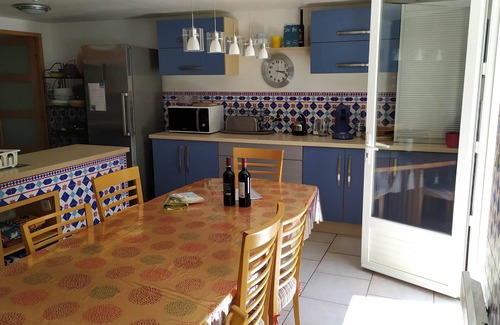 Saint-Aubin-de-Medoc House | Large 200 m² villa with garden, swimming pool and pergola.