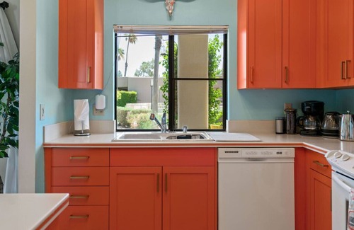 Palm Springs House | Large 2bd condo in Desert Princess Country Club