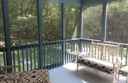 Glendale House | Large 3-bedroom house with WiFi and AC in Great Barrington