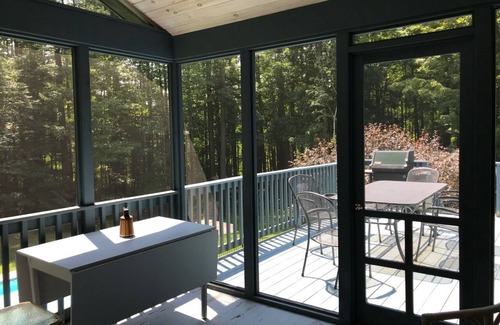 Glendale House | Large 3-bedroom house with WiFi and AC in Great Barrington