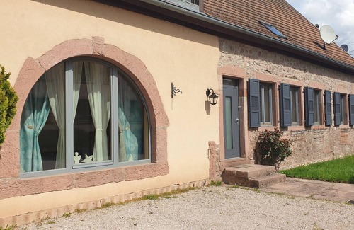 Bassemberg House | Large 4* mountain view gîte - Au Grès du Cœur