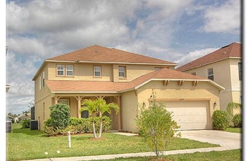 Sunrise Lakes House | Large 5 bed villa with own private pool overlooking water and conservation views