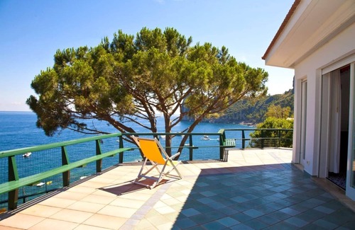 Pogerola Villa | Large 7 bedroom villa with private pool in the Amalfi Coast.