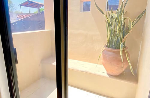 Ajijic House | Large Ajijic 2 Bedroom Retreat With Modern Amenities & Centrally Located