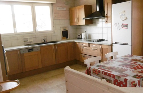 Crach House | Large and beautiful house close to beaches and shops