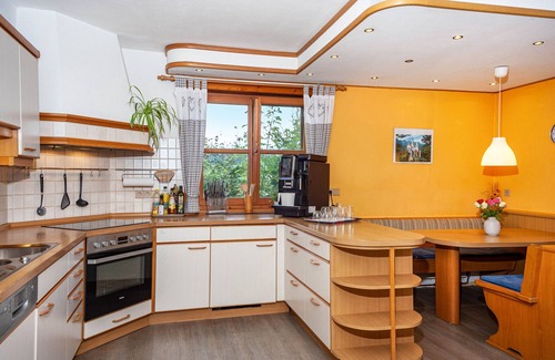 Weiler-Simmerberg Apartment | Large Apartment in Allgäu with Garden & Wi-Fi