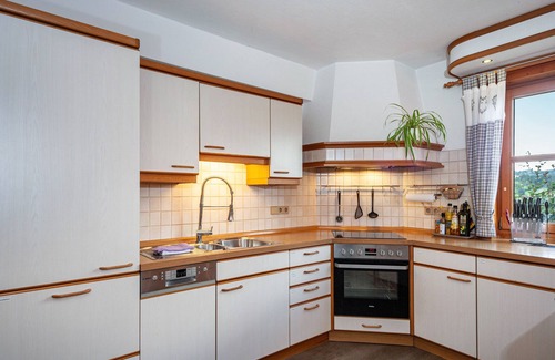 Weiler-Simmerberg Apartment | Large Apartment in Allgäu with Garden & Wi-Fi