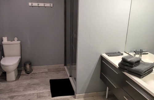 Quimper Apartment | Large apartment near Quimper Cathedral