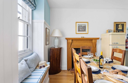 Dartmouth Apartment | Large Apartment, Town Centre