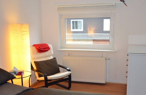 Mauenheim Apartment | Large attic, quiet and close to the center