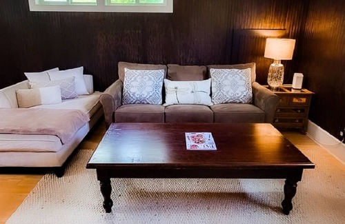 Edisto Island House | Large Beautiful home DIRECTLY on bike path! Easy & Short beach-walk!