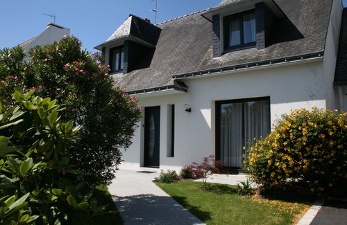 Larmor-Plage House | Large, bright 3-star house in a family seaside resort