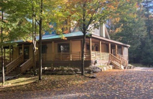 Chestertown House | Large Cozy House in the Woods