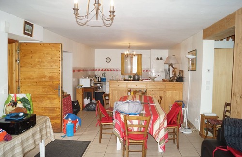 Bourg-Saint-Maurice Ski Chalet | Large family chalet 200m2, with garden, near pistes, les Arcs, la Rosière