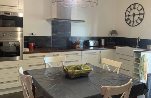 Murviel-les-Beziers Villa | Large family villa 180 m2 located between sea and mountains with swimming pool