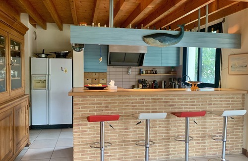 Larmor-Baden House | Large family home 2 steps from the port, Berder and beaches
