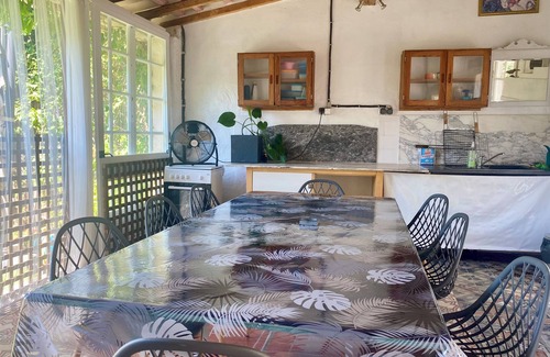 Tourbes House | Large family home with swimming pool